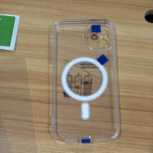 NIB iPhone 11 Clear Case with MagSafe Ring + 2 Screen Protectors - Picture 3 of 8